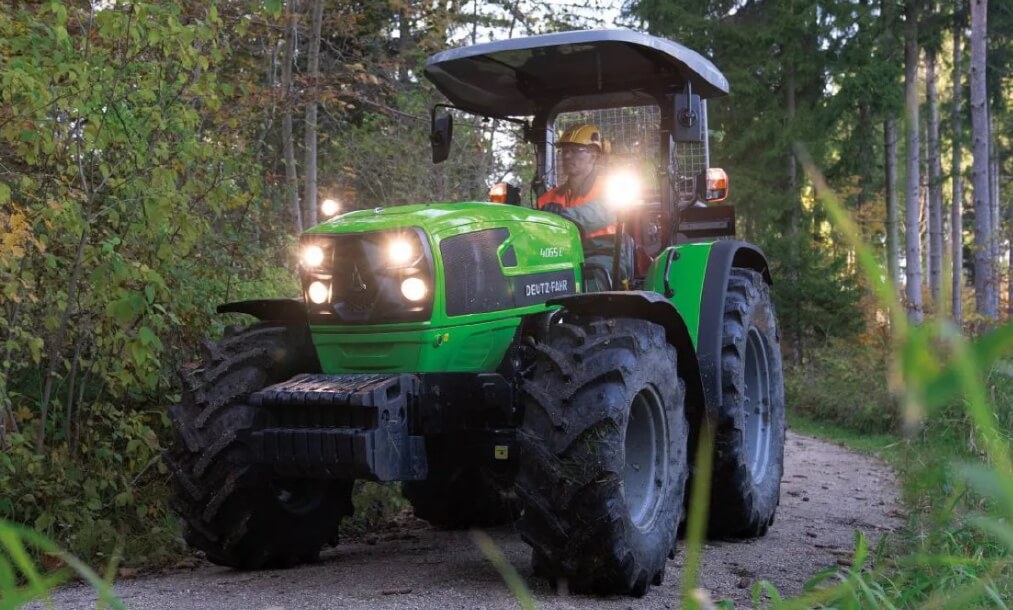 Deutz Fahr 4E F Traktör